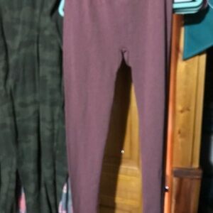 Warner's Women's Plum Leggings